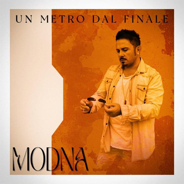 Cover di Un Metro Dal Finale by Modna